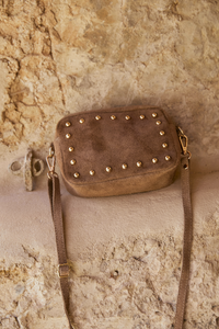 Bolso mini tachas topo