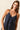 Top satinado azul marino