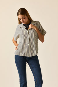 Camisa Seersucker Azul com Riscas Clássicas