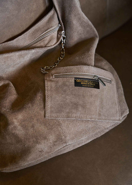 Cargar imagen en el visor de la galería, Bolso de ante cremallera topo
