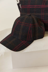 Gorra bordada azul marino