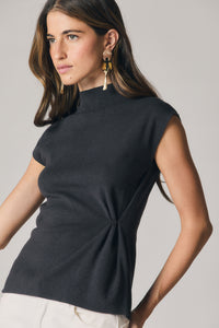 Top cuello alto frunce lateral gris antracita