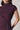 Top cuello alto frunce lateral berenjena