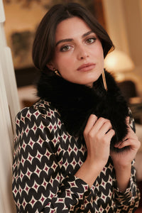 Cuello pelo redondo negro