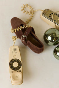 Merceditas pelo marrón