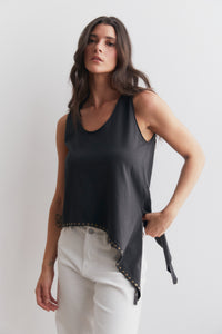 Camiseta de tirantes asimétrica con tachas gris antracita