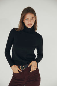 Camisola gola alta canelada preta