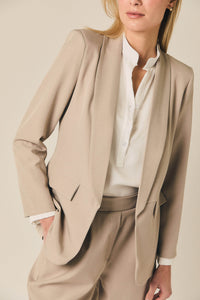 Blazer fluida básica beige