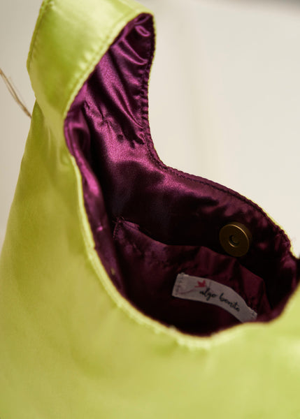 Cargar imagen en el visor de la galería, Bolso mano asas cruzadas raso lima
