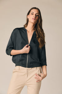 Bomber satinada manga 3/4 gris