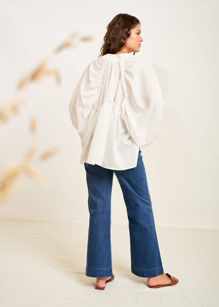 Cargar imagen en el visor de la galería, Camisa oversize romántica blanco
