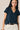 Camiseta básica cuello pico azul marino