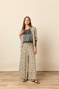 Pantalón estampado gris y mostaza
