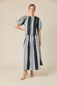 Falda midi de rayas azul marino