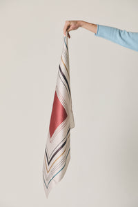 Pañuelo pequeño geométrico crema