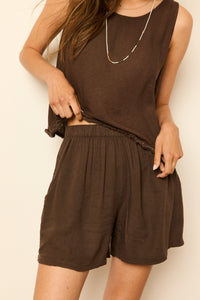 Short lino marrón
