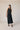 Vestido halter de rayas midi negro