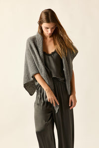 Top raso lencero gris