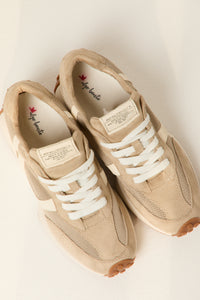 Zapatilla deportiva casual beige