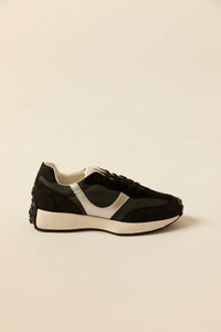 Zapatilla deportiva combinada negro